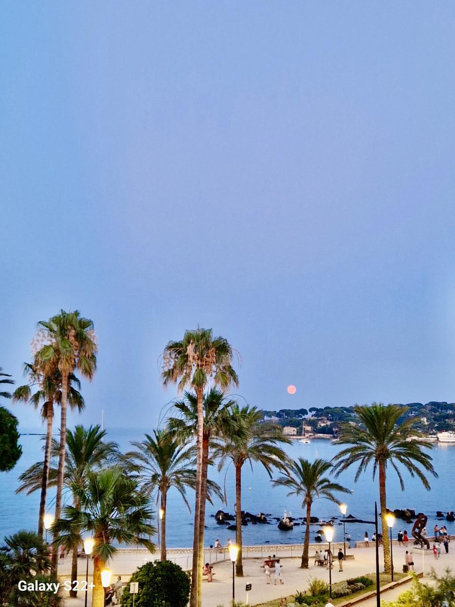 Cozy Studio, Sea View, Old Town, Near Beaches Antibes Exterior photo