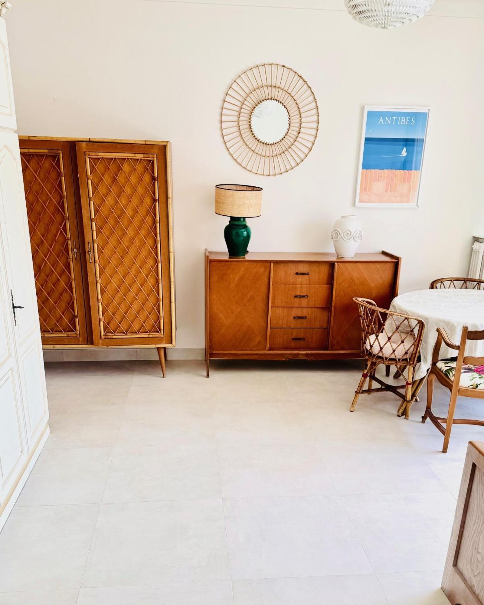 Cozy Studio, Sea View, Old Town, Near Beaches Antibes Exterior photo